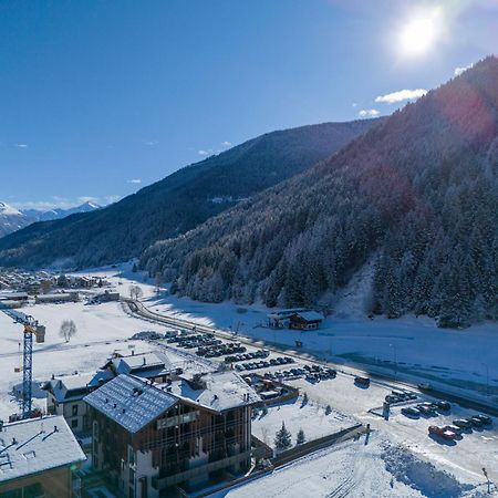 Nira Mountain Resort Futura Pradelle ภายนอก รูปภาพ