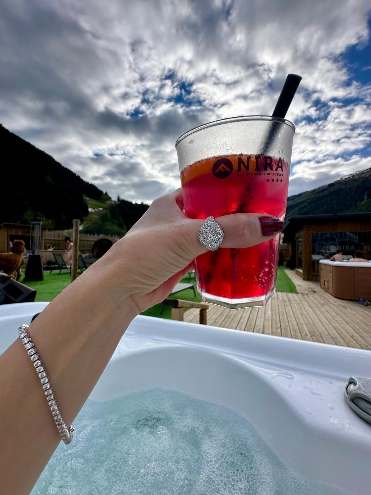 Nira Mountain Resort Futura Pradelle ภายนอก รูปภาพ