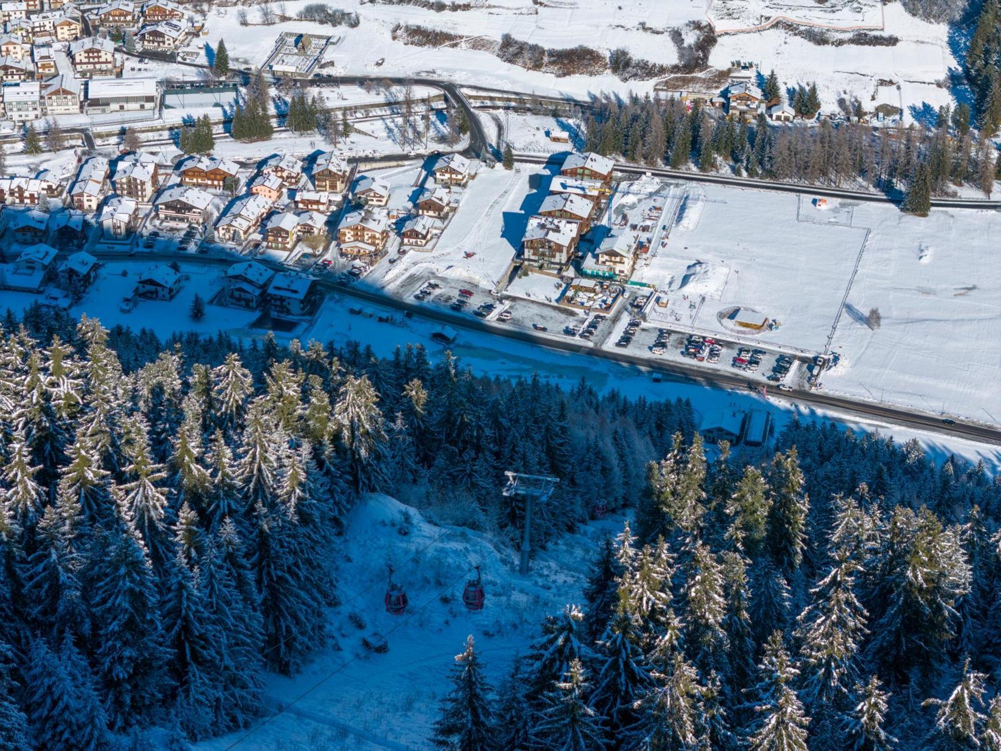 Nira Mountain Resort Futura Pradelle ภายนอก รูปภาพ